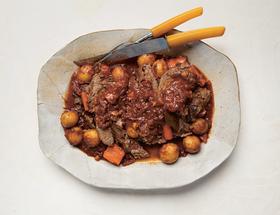 Wine-Braised Pot Roast (Stracotto) Wine-Braised Pot Roast (Stracotto)