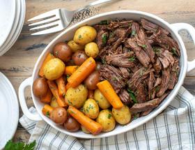 Brisket Strip/Deckel with Wine and Root Vegetables Brisket Strip/Deckel with Wine and Root Vegetables